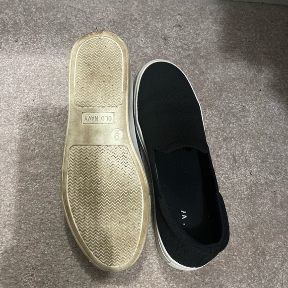 Black Mesh slip ons size 9 - Picture 2 of 3